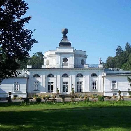 Hotel Butikowy Palac Jablonna Exterior foto